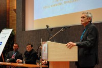 /album/fotogalerie-patek-8-cervna-2012/a2012-06-08-56-jpg/